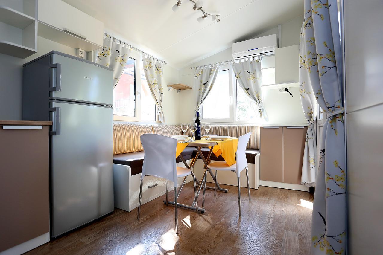 Mobile Homes-Slanica 穆泰尔岛 外观 照片